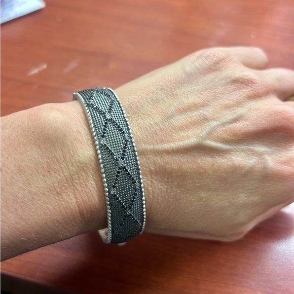 Freida Rothman Jewelry - Freida Rothman signature textured hinged bangle new